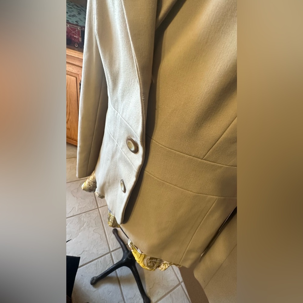 Women’s Blazer